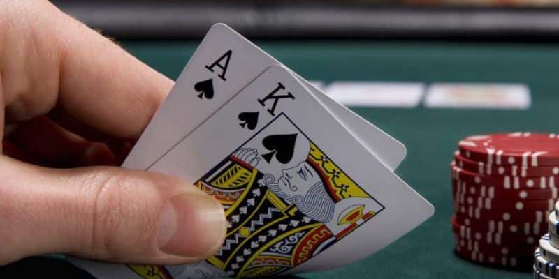 Xì Dách Là Gì? Hiểu Rõ Về Game Để Trở Thành Cao Thủ Sòng Bài 3 Bên cạnh việc tìm hiểu Xì dách là gì thì bạn cần phải biết cách tính điểm